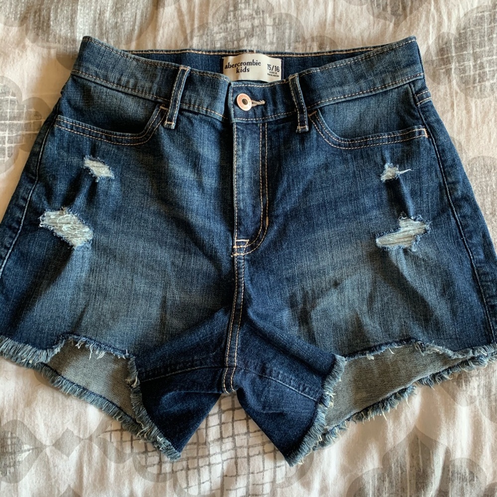 Girls Abercrombie Kids Jean Shorts!